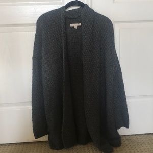 Banana Republic gray sweater